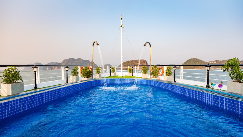 Doria Cruise: Chill out in cool water