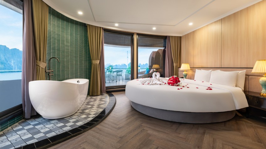 Doria Cruise: Romantic and Exclusive Ambiance