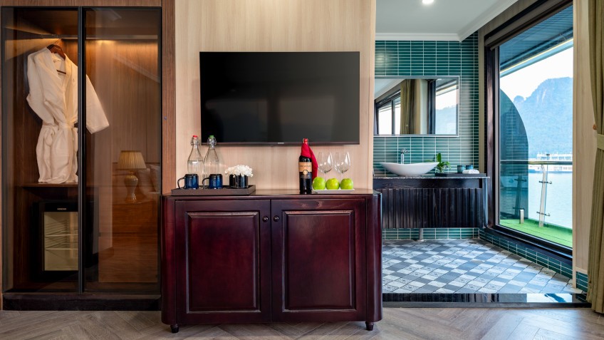 Doria Cruise: Luxury Amenities