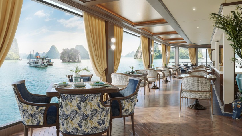 Lyra Grandeur Cruise: Impressive Bay View