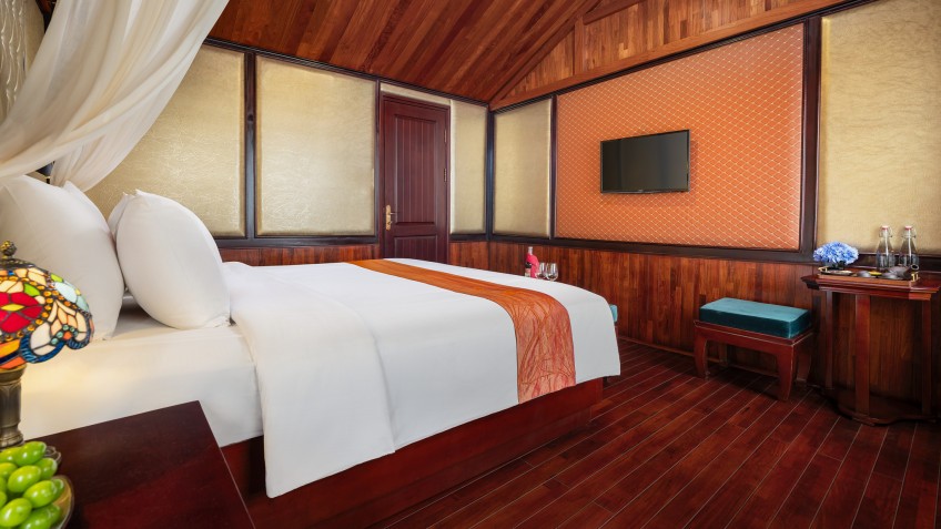 Amanda Legend Cruise: Modern amenities