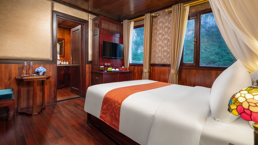 Amanda Legend Cruise: Junior Premium Cabin