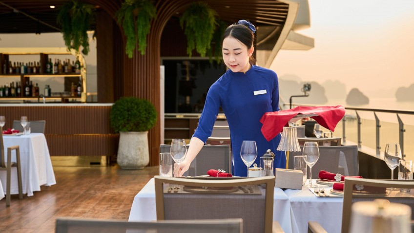 Calista Cruise: Professional Staff