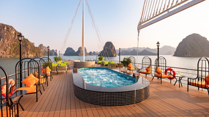 Open Air Sundeck Chill