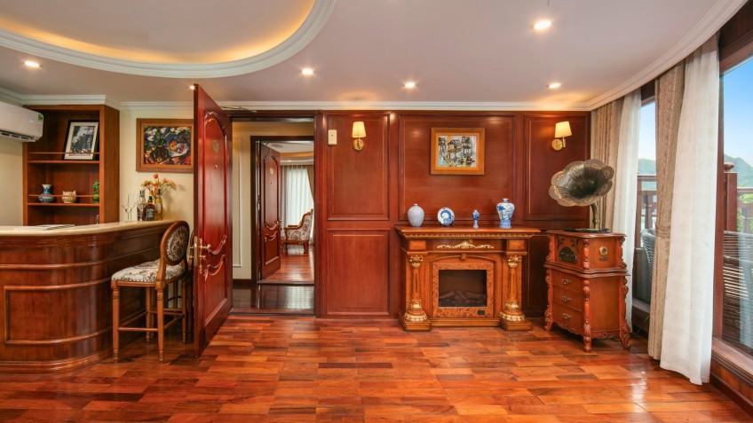 Emperor Cruises: A corner to relax