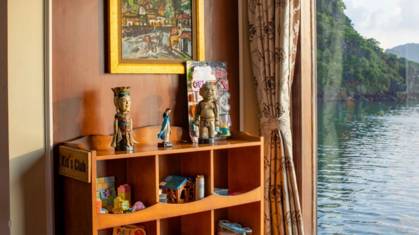 Emperor Cruises: Toys in the Kid Corner