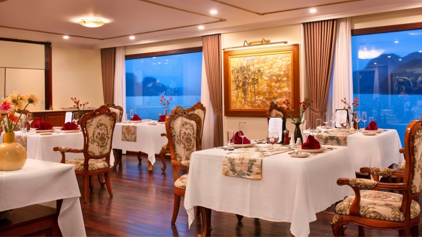 Emperor Cruises: Exquisite Styling