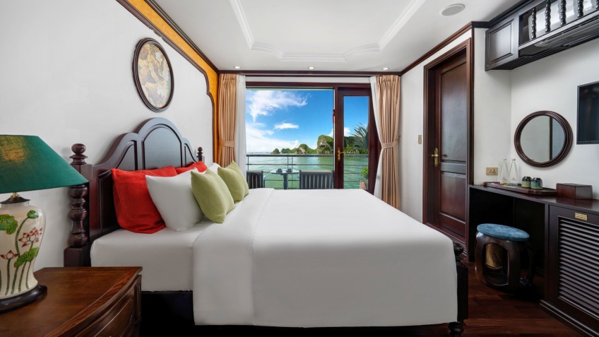 Cycad Cruise: Executive Balcony