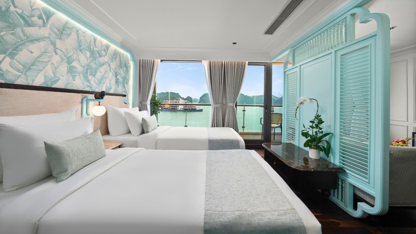 Lyra Grandeur Cruise: Relax In Style