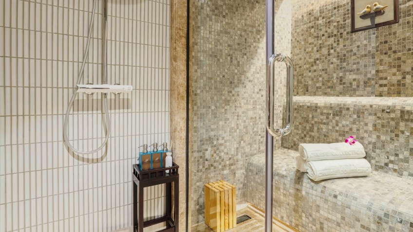 Lyra Grandeur Cruise: Private Sauna Service