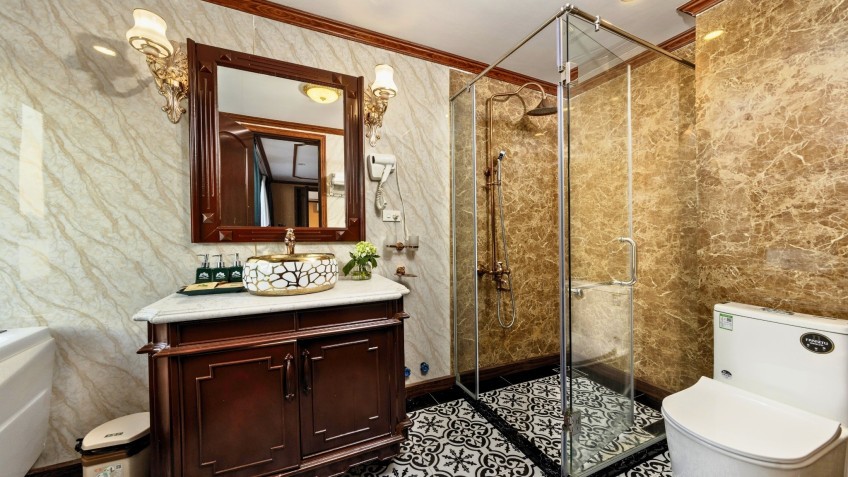 High Class Bathroom Amenities