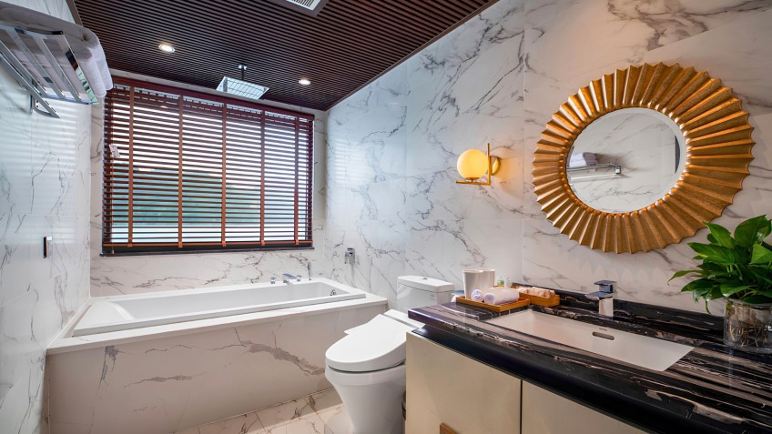 Stellar of the Seas Cruise: Bathroom With Modern Amenities