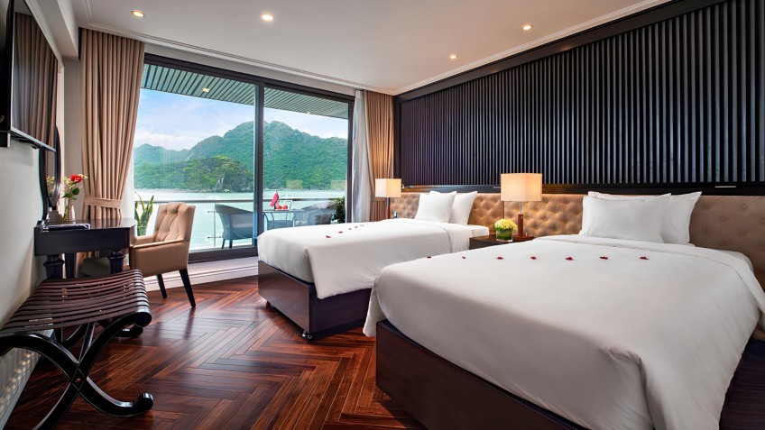 Stellar of the Seas Cruise: Stylish Twin Bed Configuration