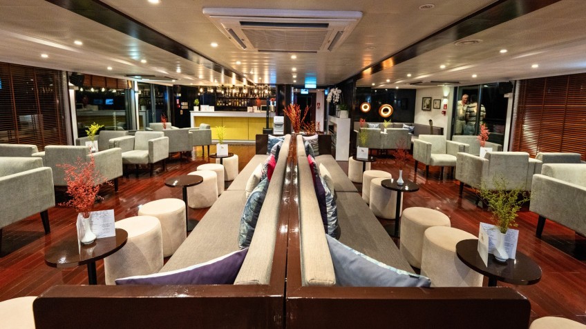 Classy Lounge Design