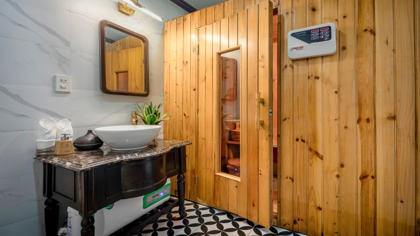 Athena Royal Cruise: Enjoy Sauna Service