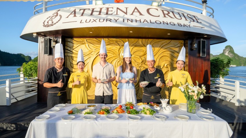 Athena Royal Cruise: Join the Vietnamese cooking class