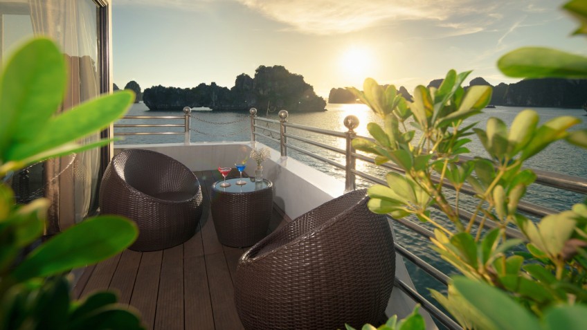 Athena Royal Cruise: Large Private Terrace