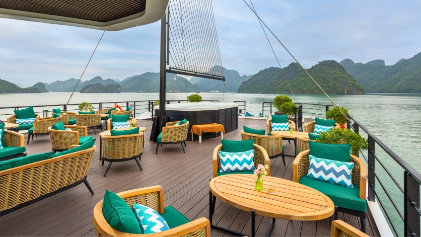 The Halong Catamaran: Perfect Place To Chit Chat With Friends