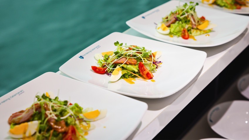 The Halong Catamaran: Enjoy The Delightsome Food