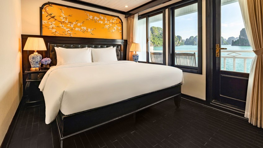 Cozy Bay Grand Cruise: Deluxe Balcony (3)