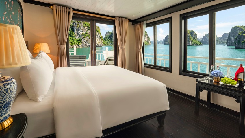Cozy Bay Grand Cruise: Premium Cabin with terrace