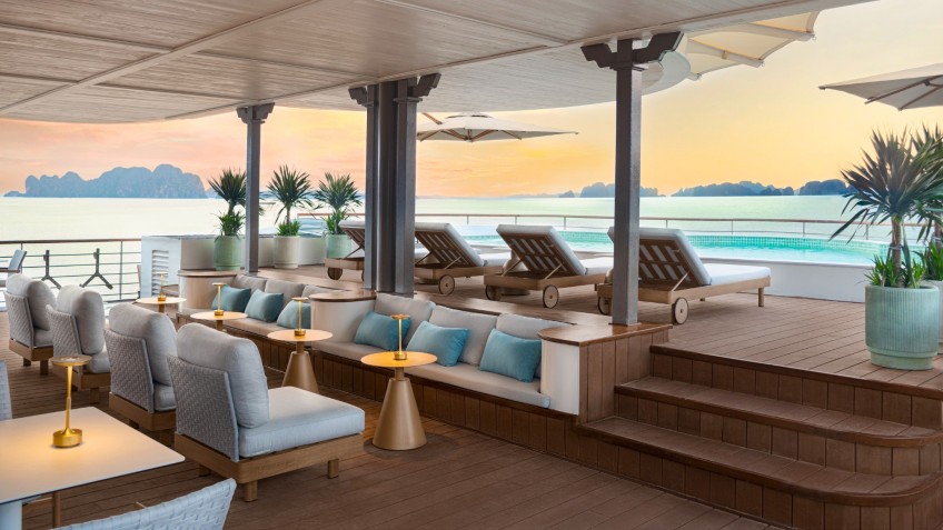 Airy Outdoor lounge