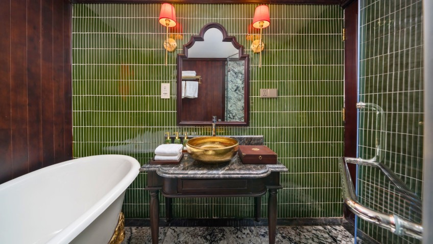 Modern Bathroom
