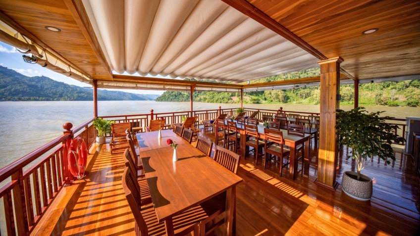 Outdoor Lounge Area
