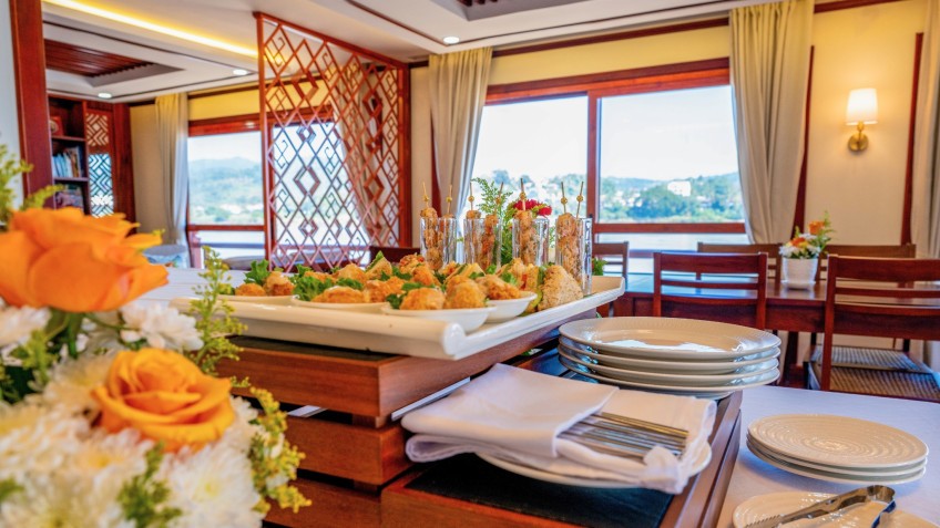 Elegant Hors D'Oeuvres
