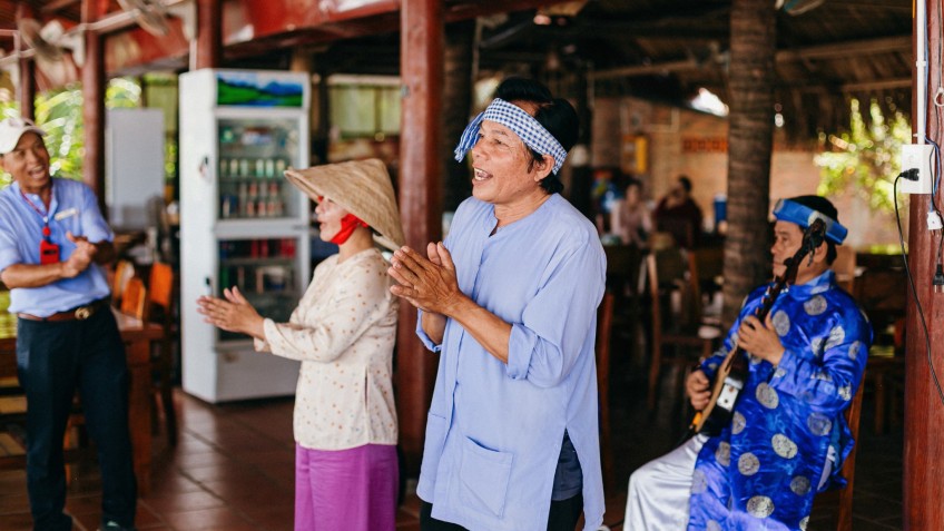 Don Ca Tai Tu Performance