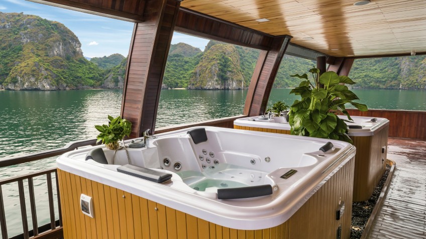 The Pleasant Twin Jacuzzi