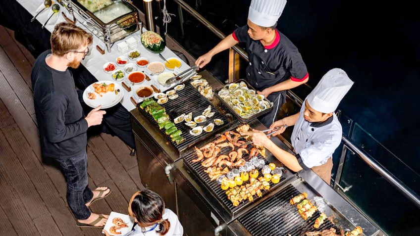 Stellar of the Seas Cruise: BBQ Fine Dining