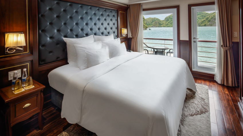 Deluxe Balcony Suite