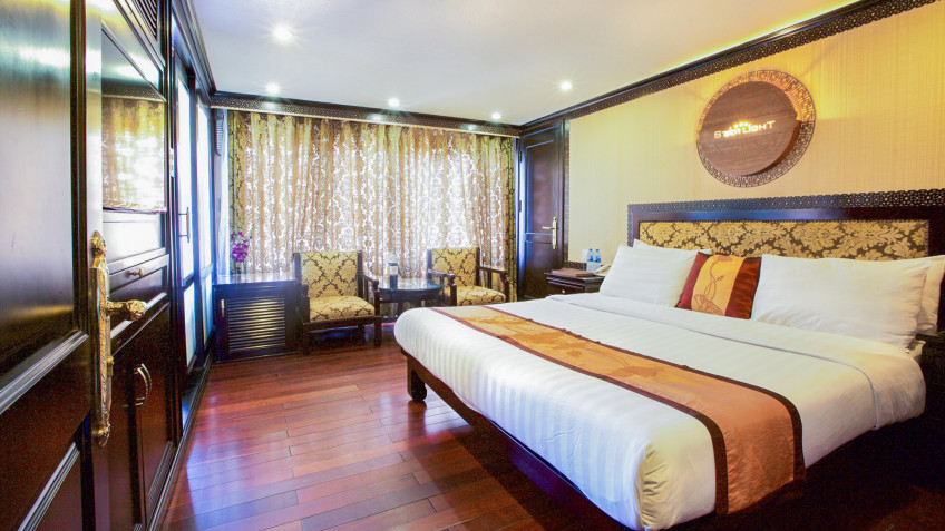 Starlight Cruise: Deluxe Cabin