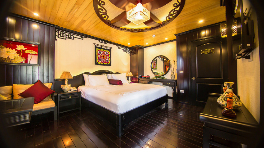 Double bed perfect for couples