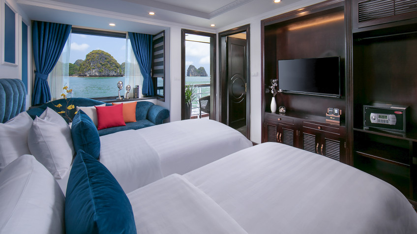 Le Theatre Cruise: Fulfillment modern facilities