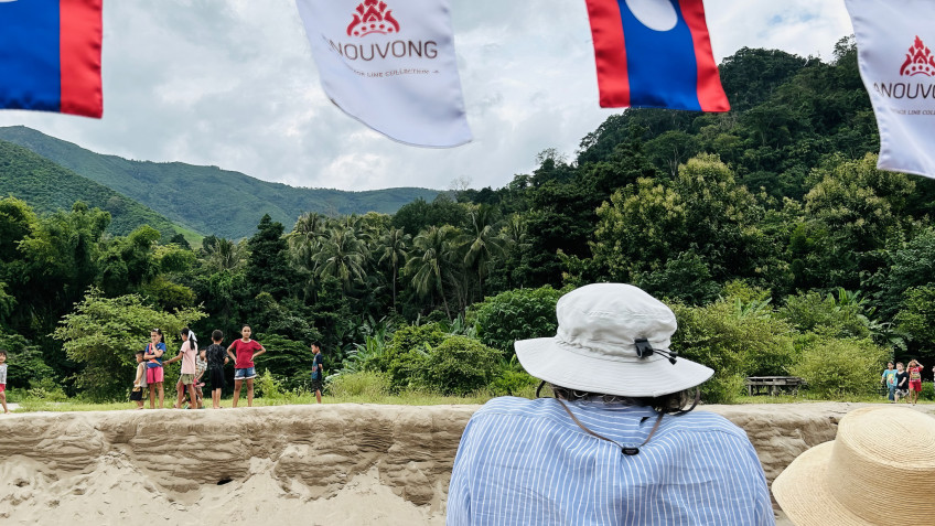 Get closer to the local life