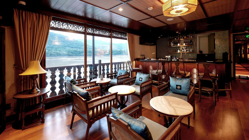 High-end lounge but cozy ambiance