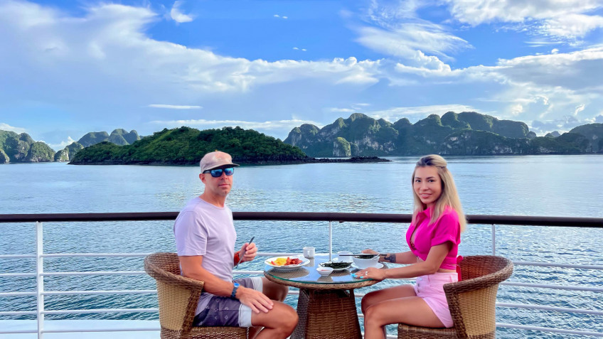 Majestic Halong Bay view