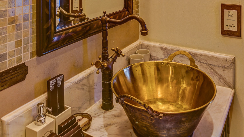 Opulent Bathroom Amenities