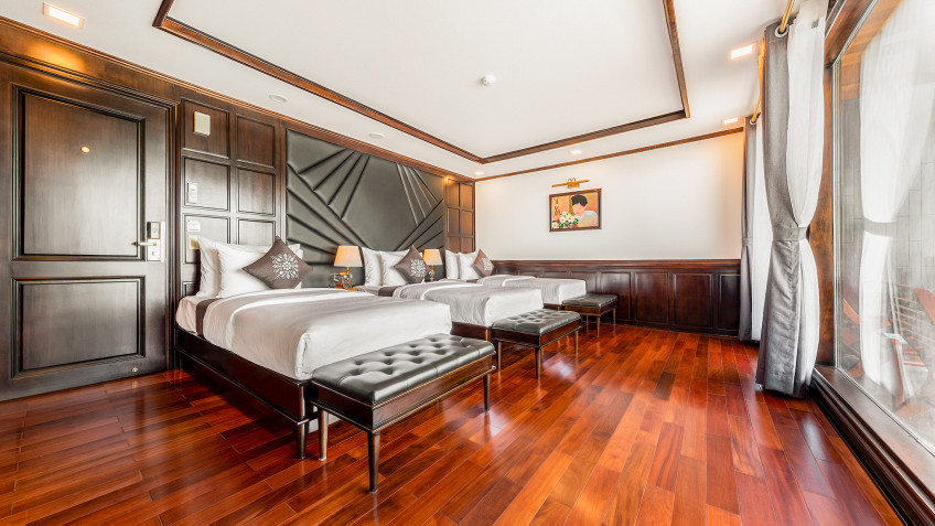 La Regina Legend Cruise: Prince Suite Triple