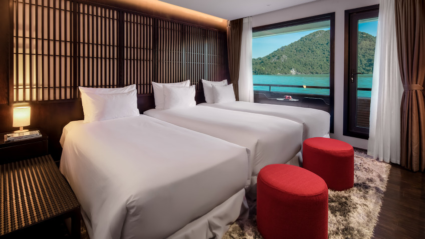 Scarlet Pearl Cruise: Sliver Triple