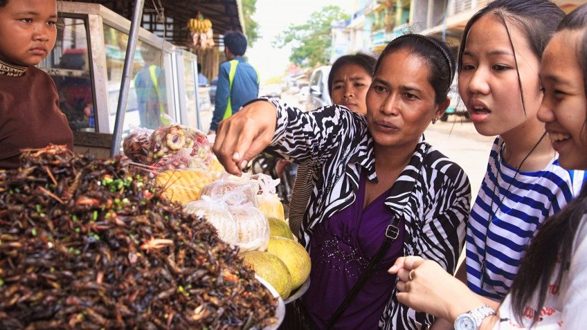 Taste The Unique Cambodian Dishes