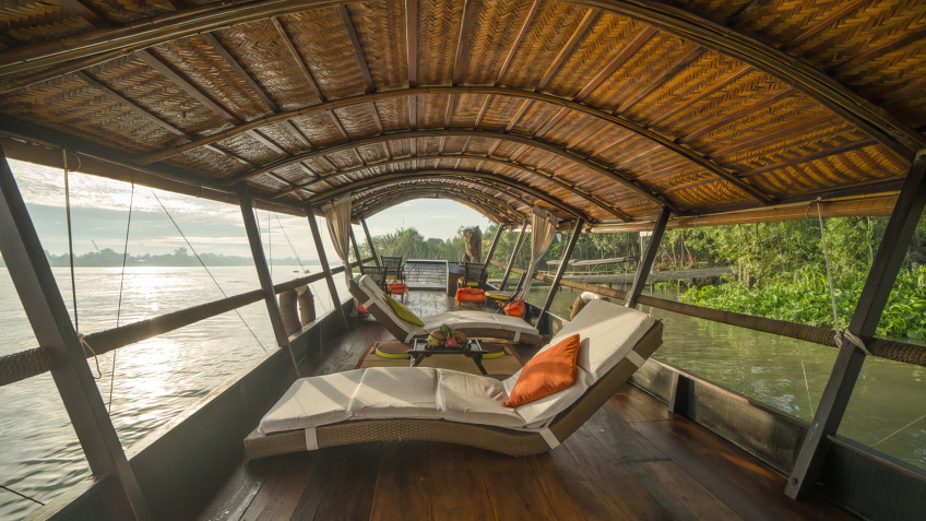 Whole Inside View Of The Cruise