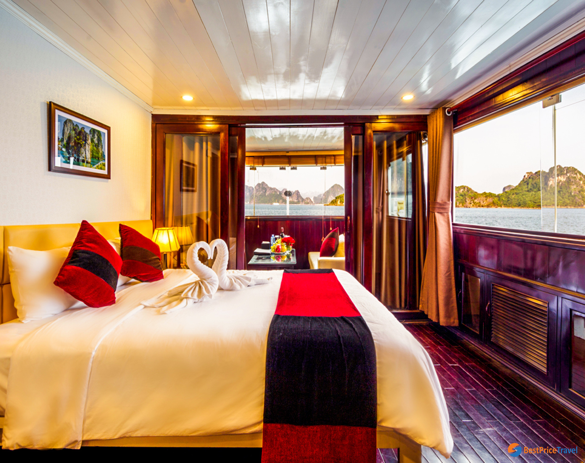 Paloma Suite Cabin View