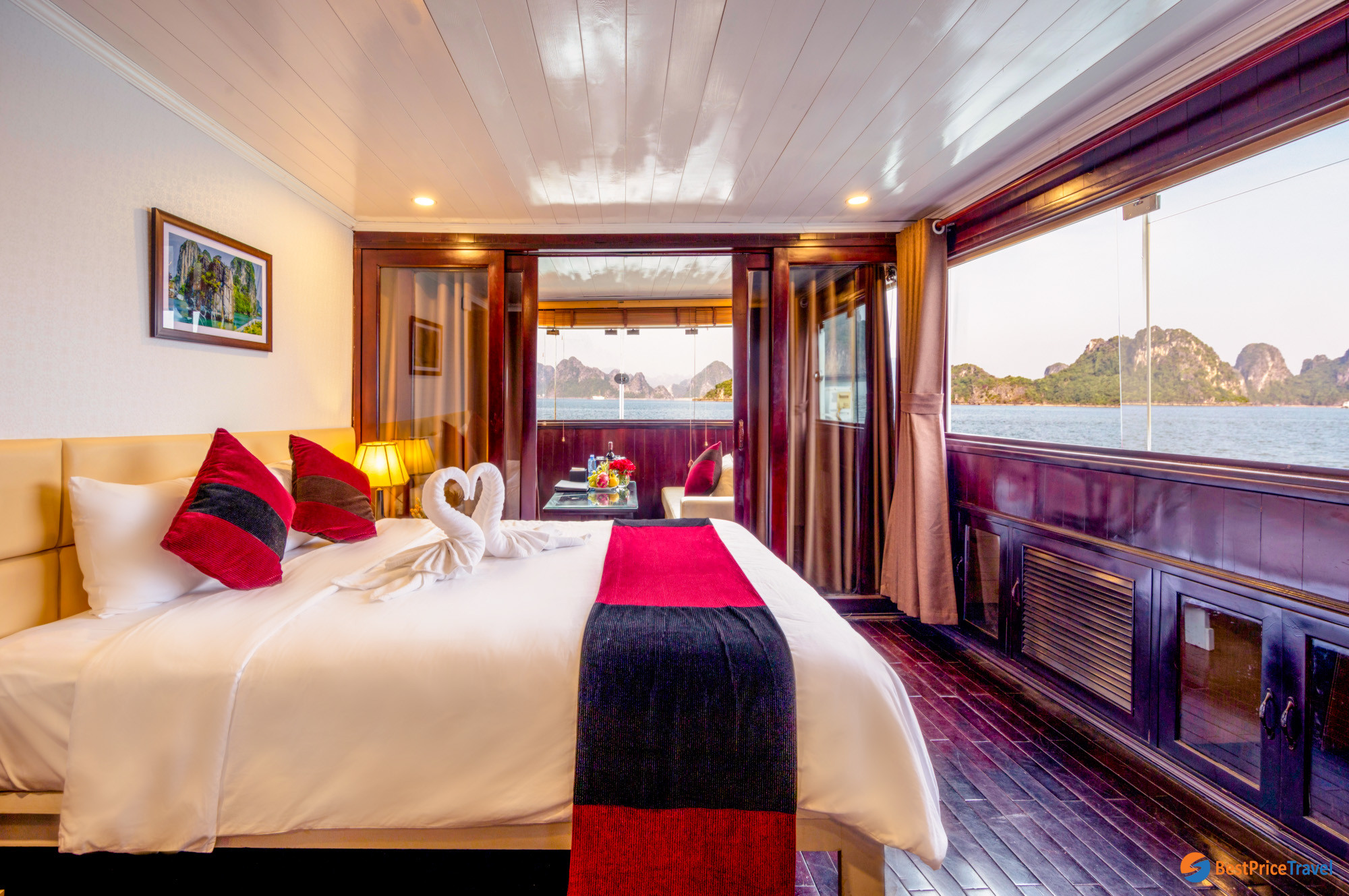Paloma Suite Cabin Sea View