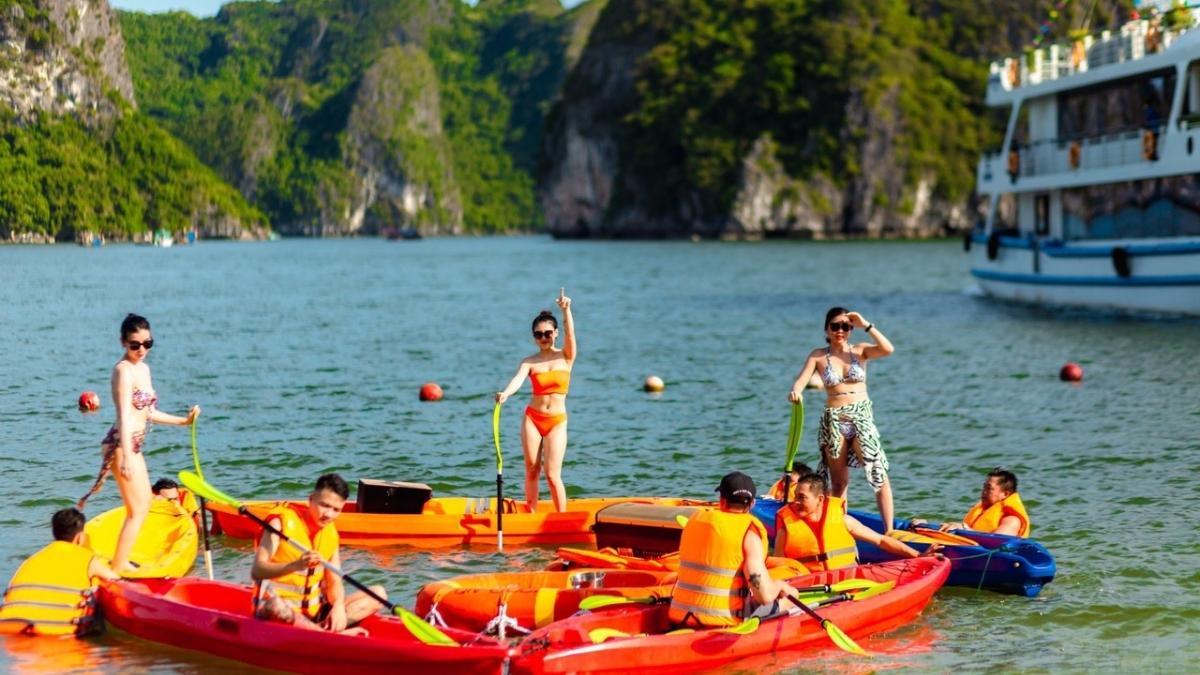 Interesting water activities