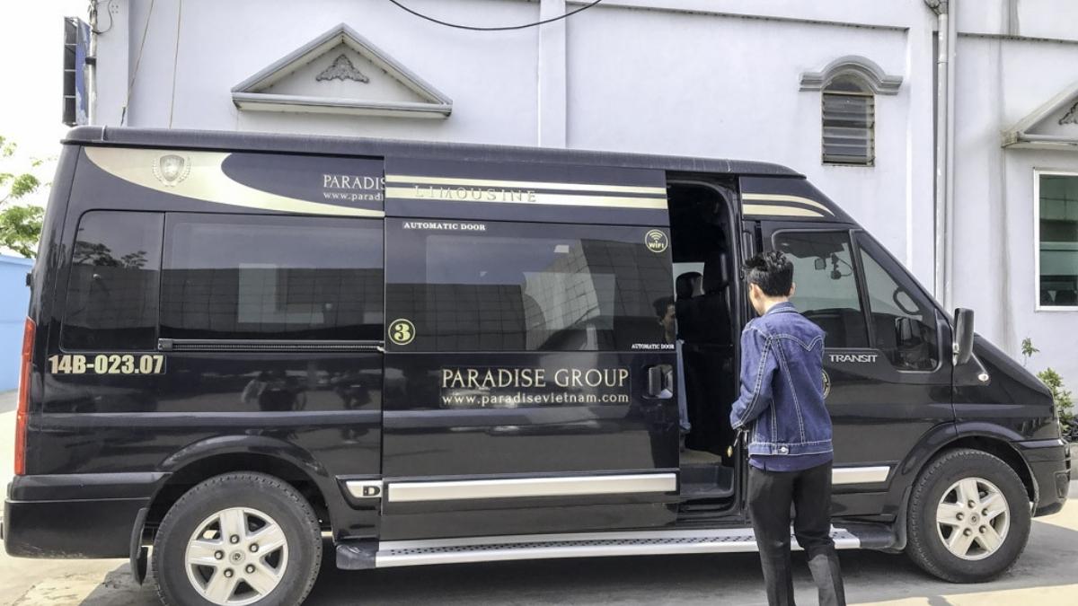 Luxury limousine bus transfer of Paradise Cruise Halong Bay