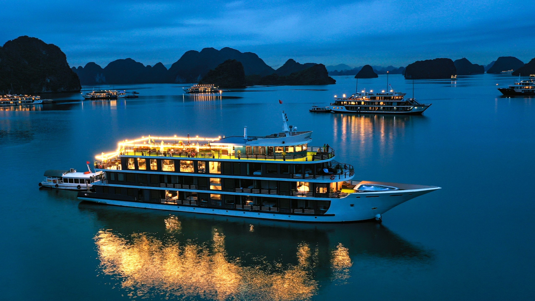 Doris Cruise concentrates on high-end quality to give the best customer experience on board with various facilities.