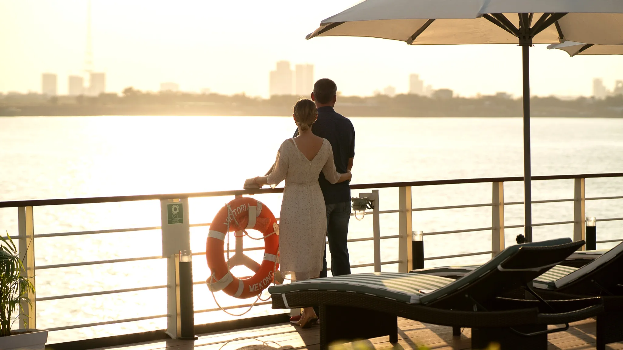 Share Romantic Moments With Your Love